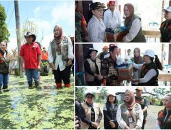 Wabup VaSung dan Kemensos Sapa Pengungsi Korban Banjir dan Serahkan Bantuan