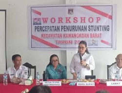 Wabup VaSung Bersama Ketua TP-PKK Minahasa MWL, Berikan Edukasi Terkait Stunting di Kawangkoan Barat