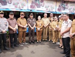 Ikut Sidak Sejumlah Tempat Usaha di Tondano, Ketua DPRD Sebut Untuk Memastikan Bahan Kebutuhan Masyarakat Tersedia