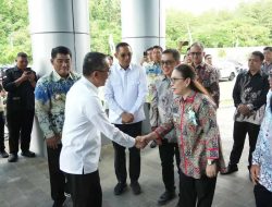 Bersama Gubernur Yulius Selvanus, Wabup Vanda Sarundajang Hadiri Peluncuran Fakultas Kedokteran UNIMA